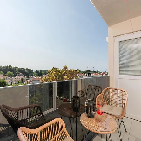 Apartment Premium With Patio *